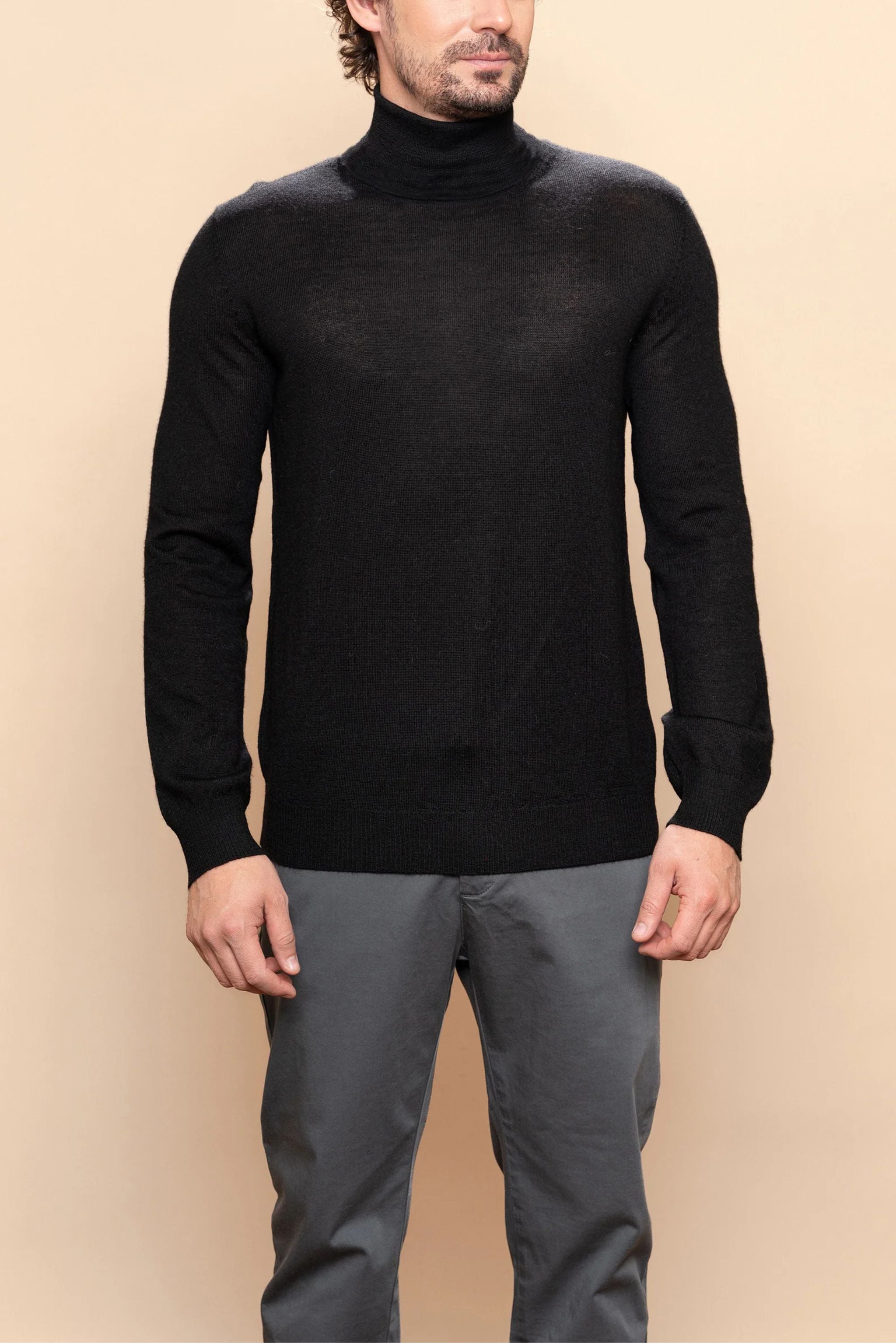 THE CLASSIC TURTLENECK SWEATER - ANDEALPA
