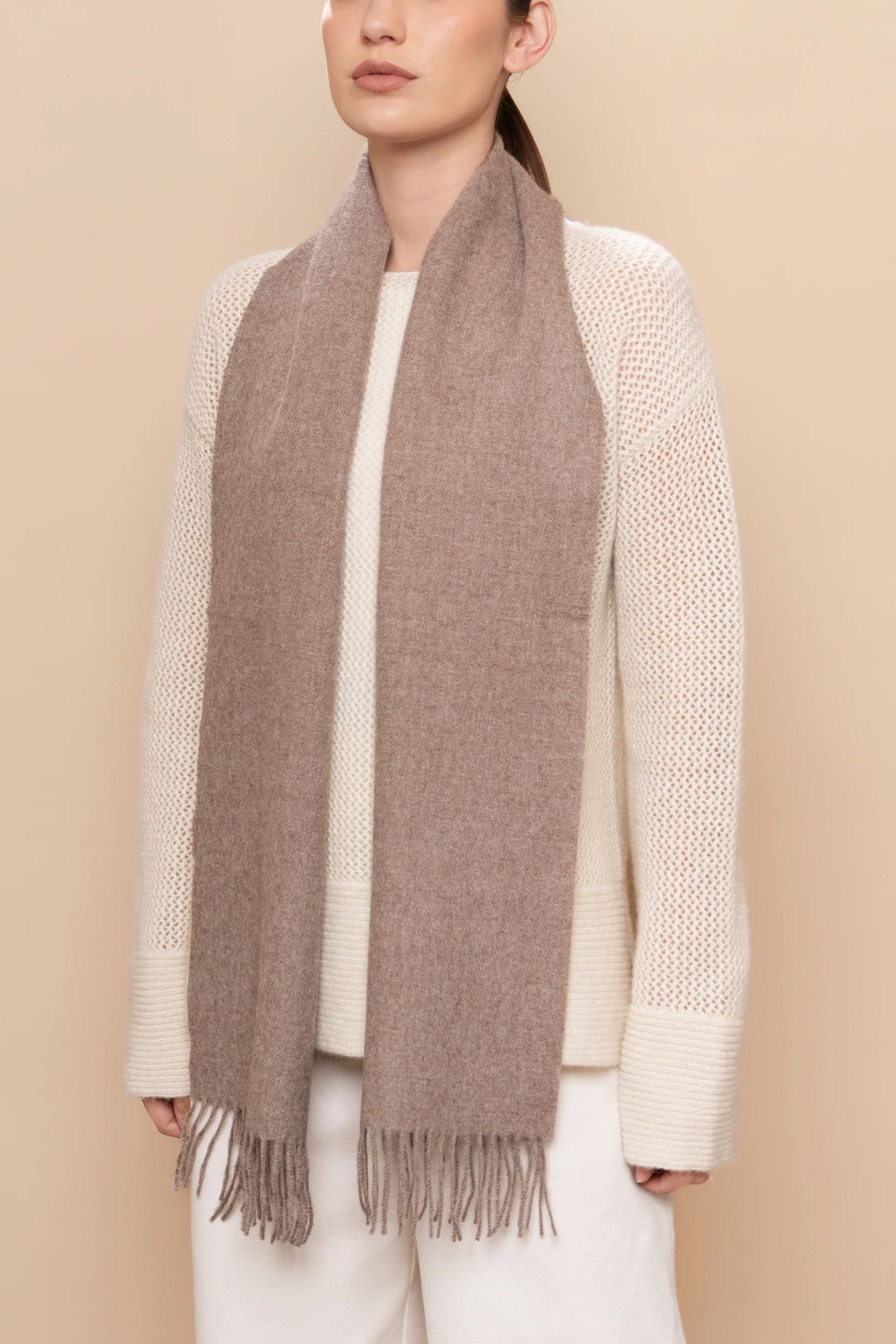 THE UNDYED CLASSIC ALPACA SCARF - ANDEALPA