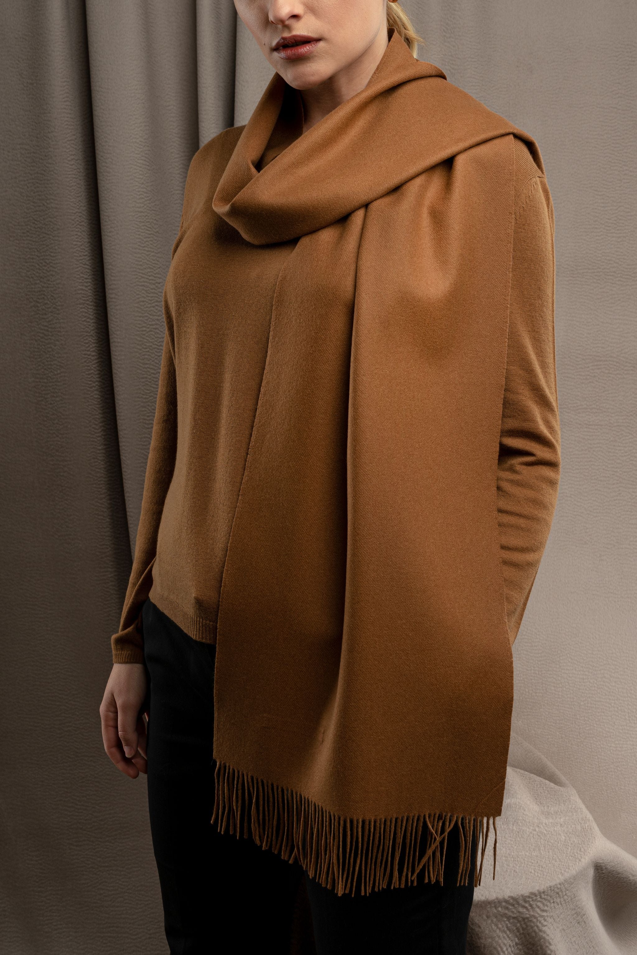 Pure Vicuña Scarf | Rarest Natural Fiber | ANDEALPA